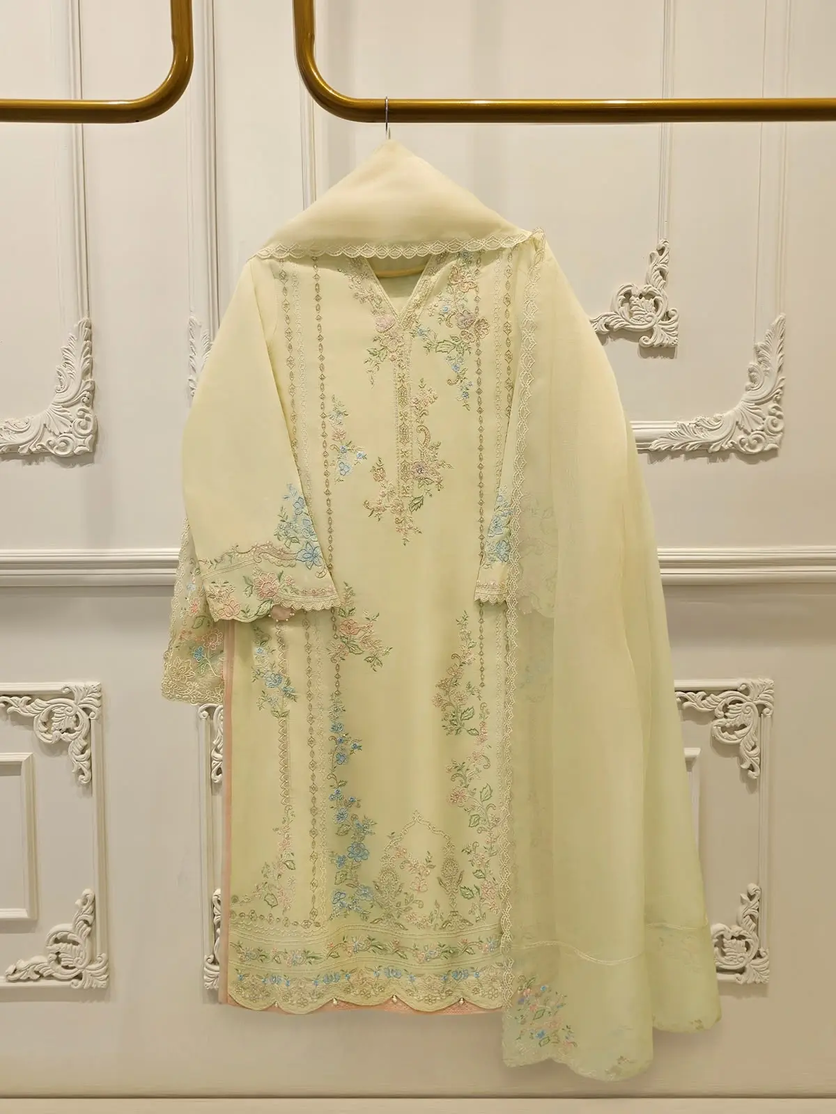 AGHA NOOR RTW