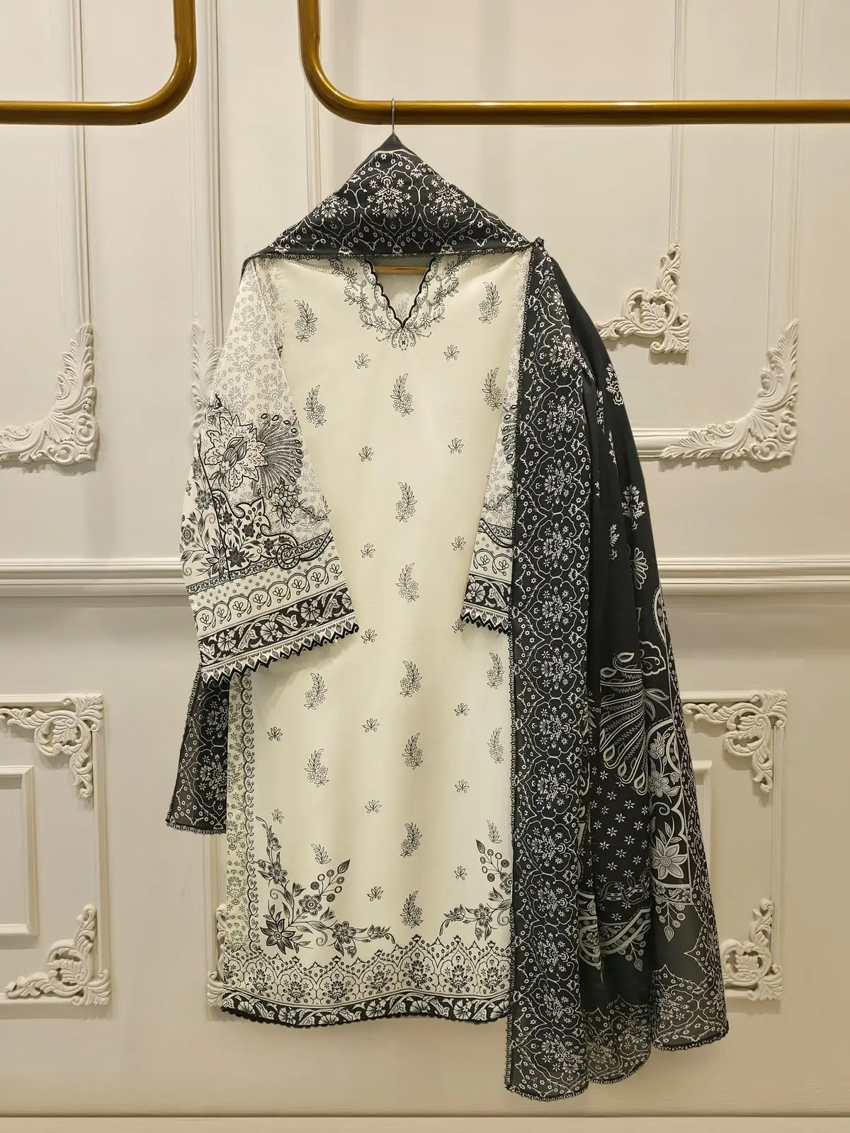AGHA NOOR RTW