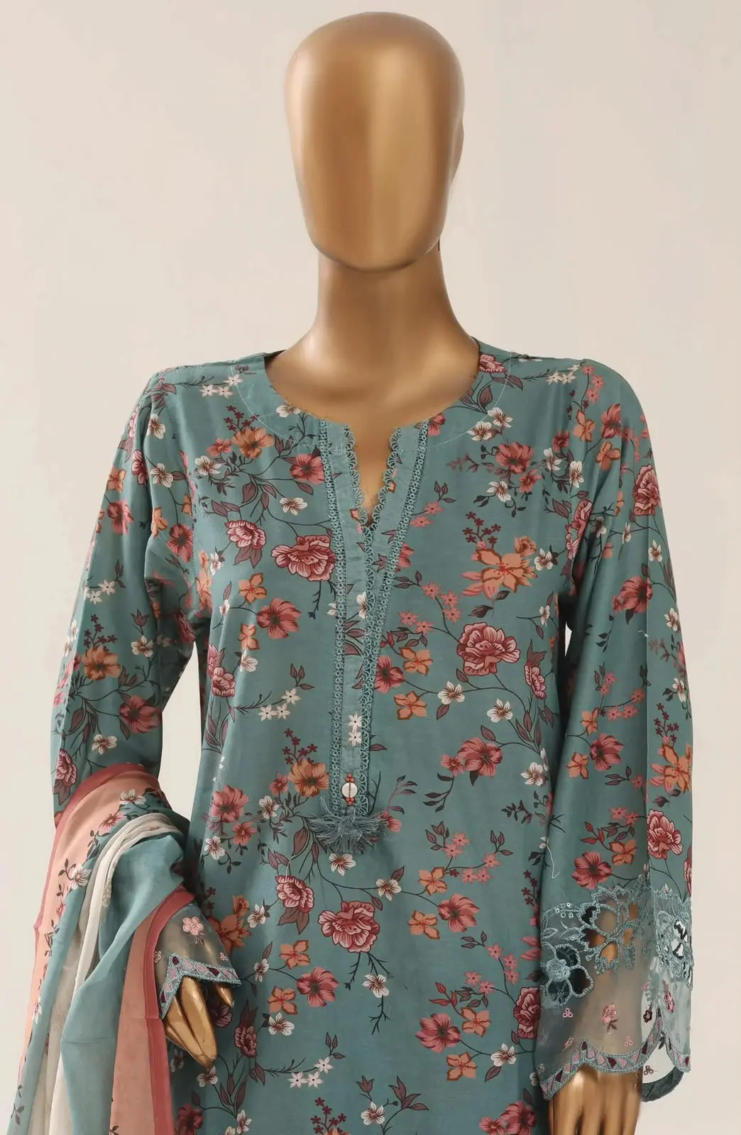 SADABAHAR MALIKA EMBROIDERY FESTIVE