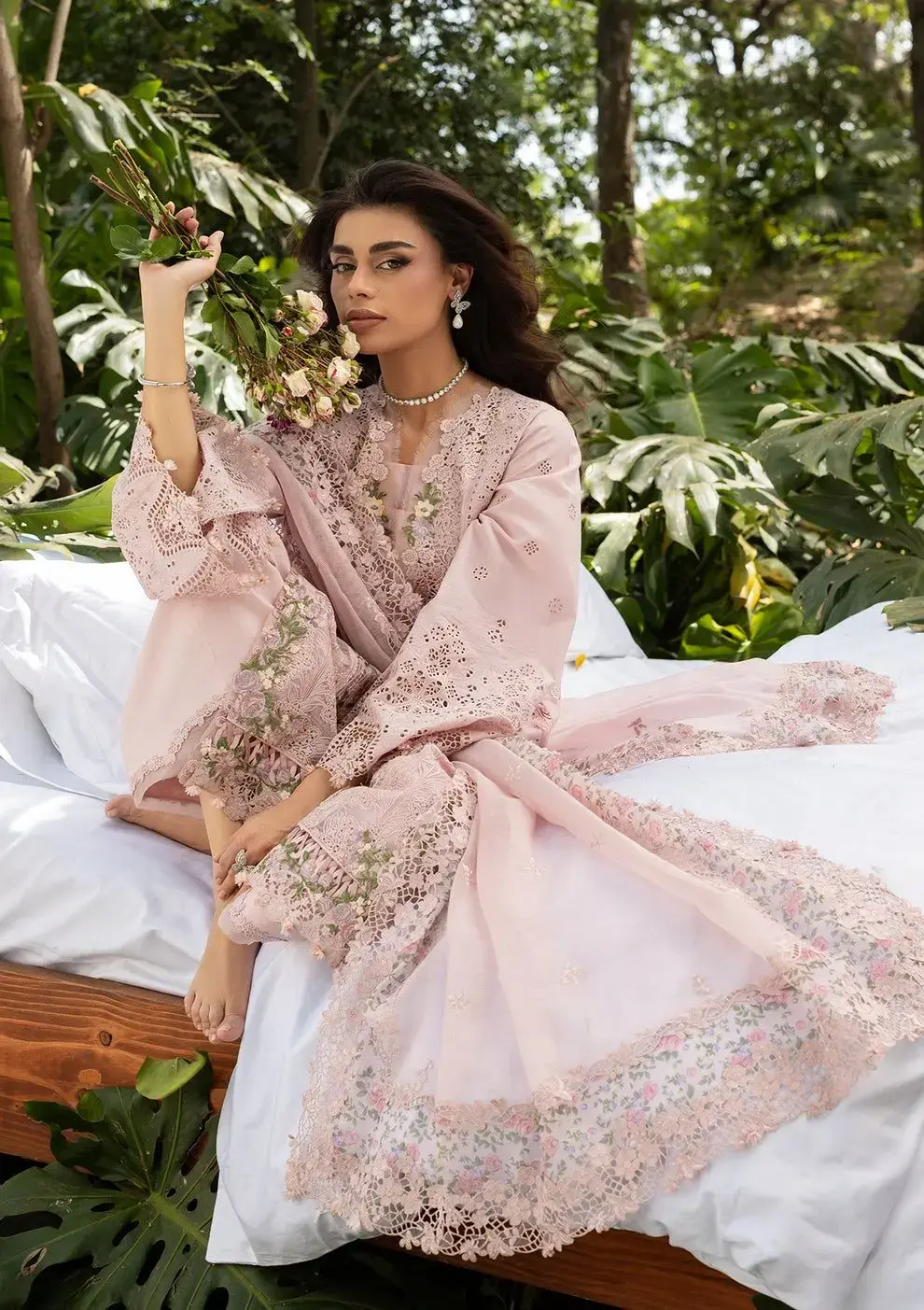 ELAF Luxury lawn