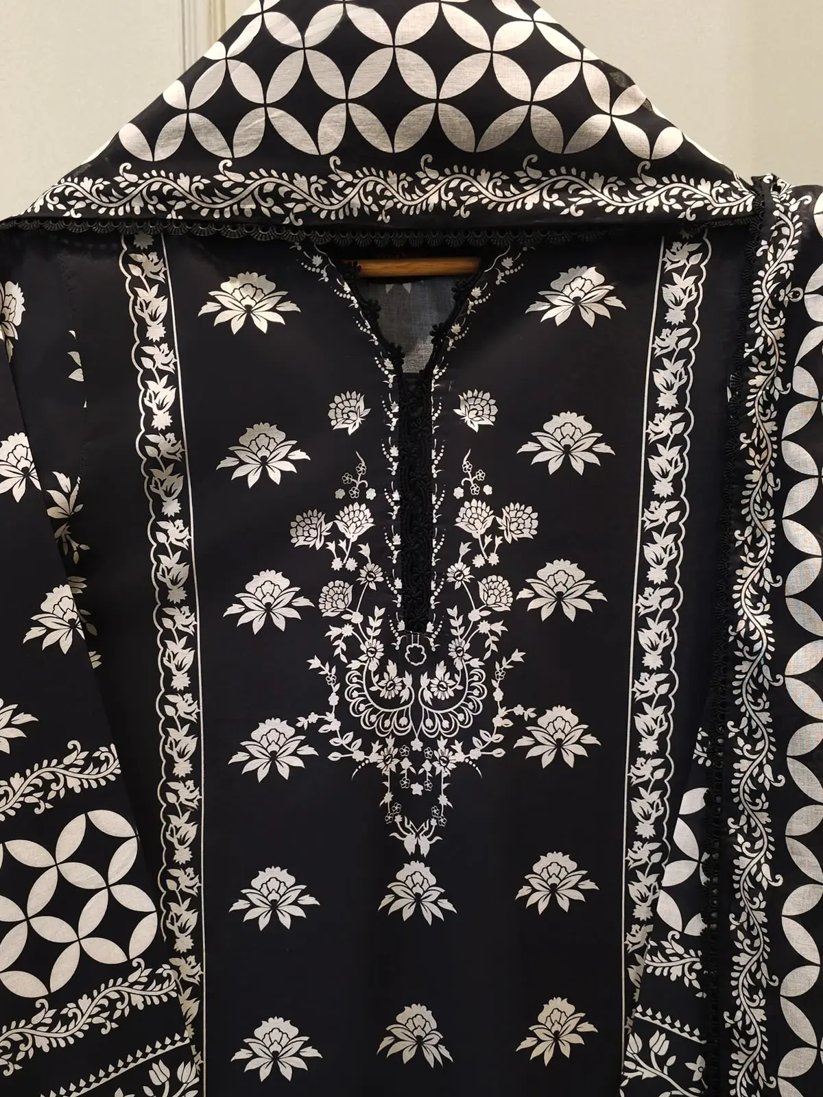 AGHA NOOR RTW