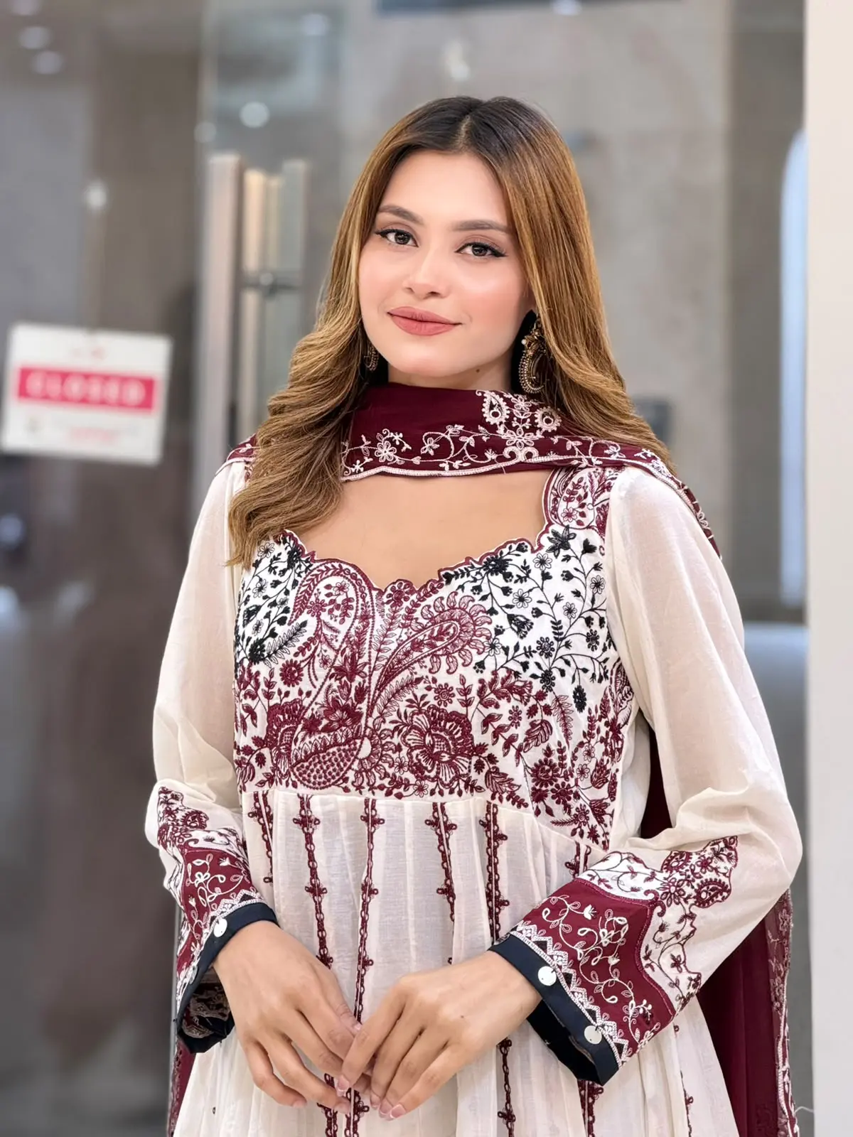 BIN ILYAS (LA-DONNA STITCHED)