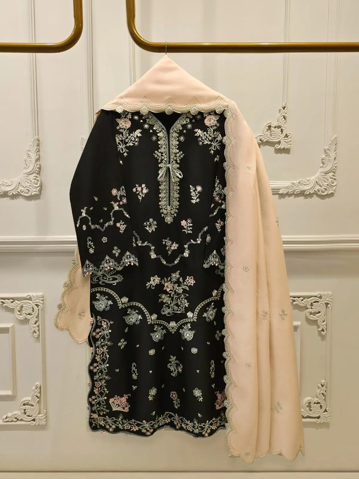 AGHA NOOR RTW