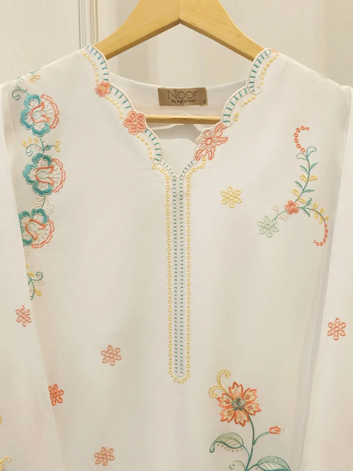 AGHA NOOR RTW