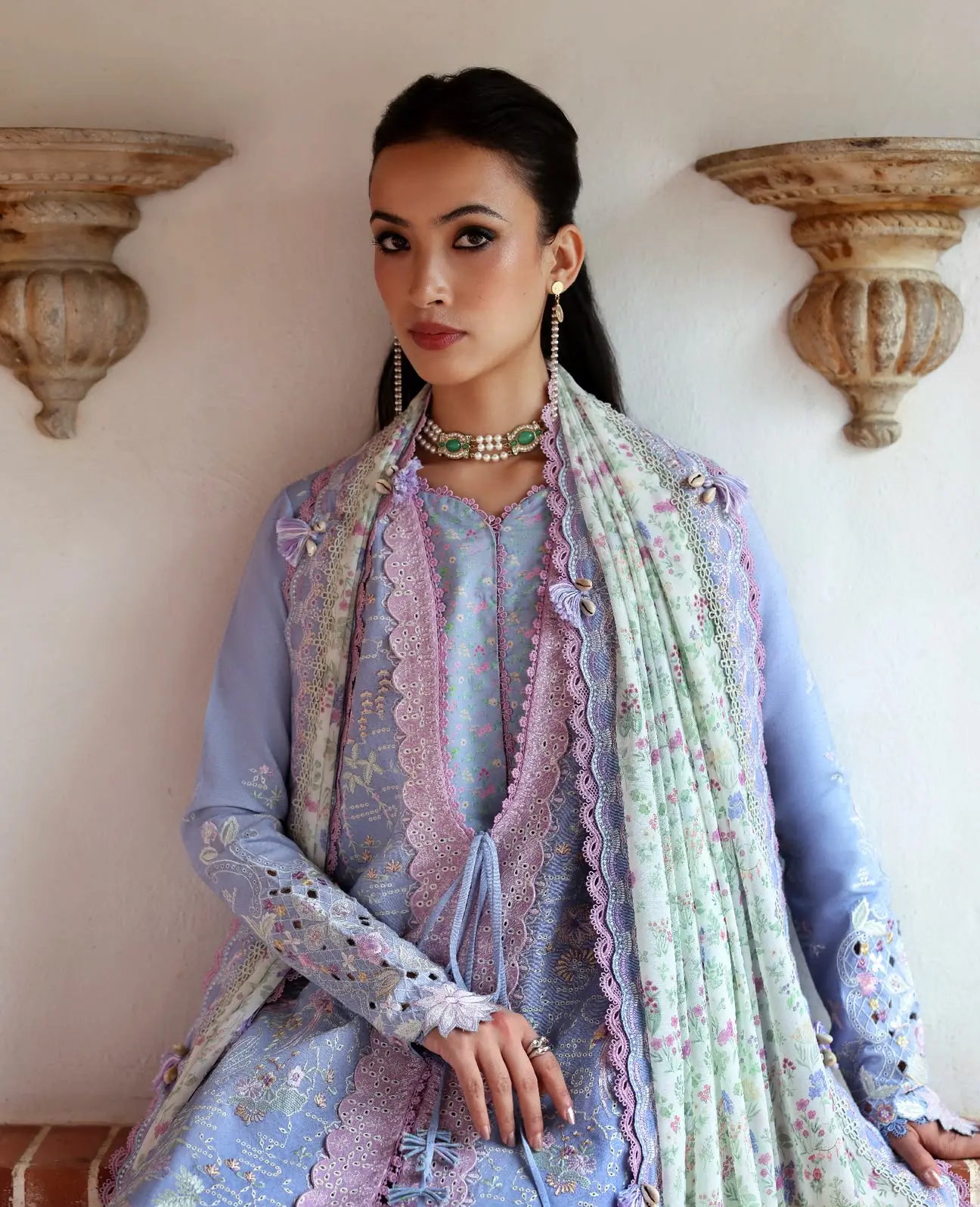 REPUBLIC WOMENSWEAR  Embroidery Pret 