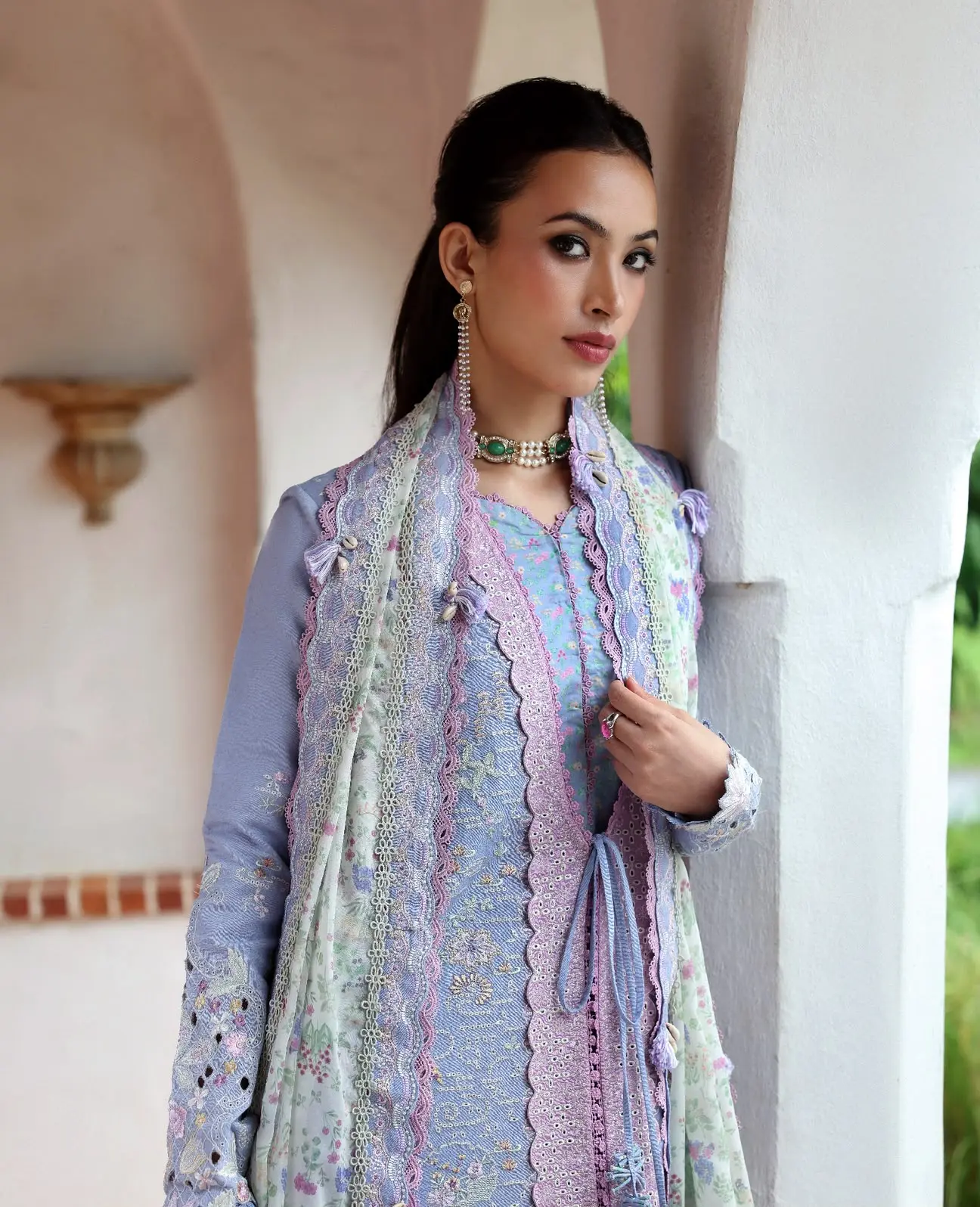 REPUBLIC WOMENSWEAR  Embroidery Pret 