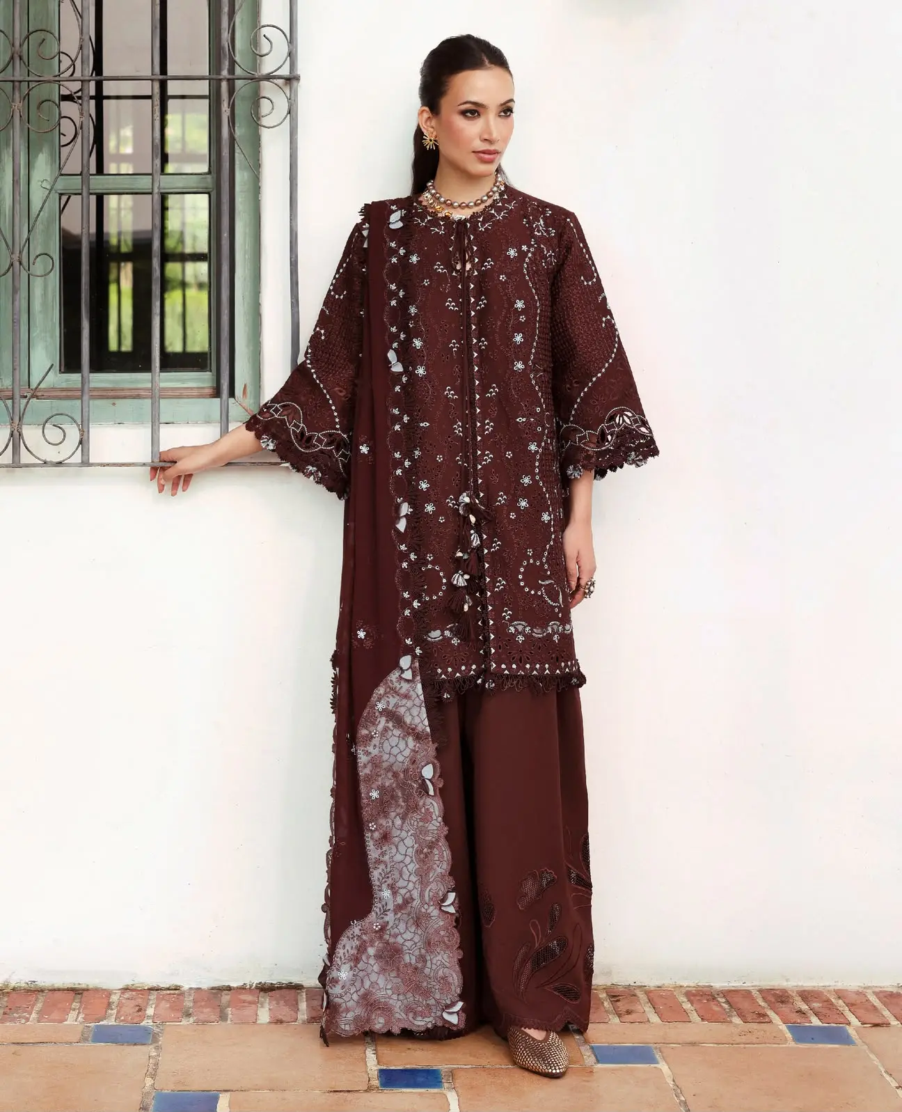 REPUBLIC WOMENSWEAR  Embroidery Pret 