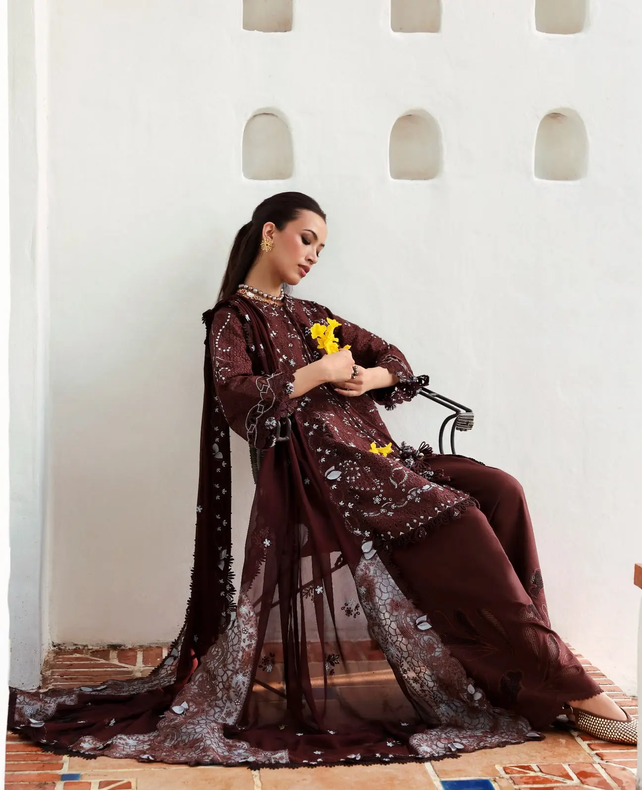 REPUBLIC WOMENSWEAR  Embroidery Pret 