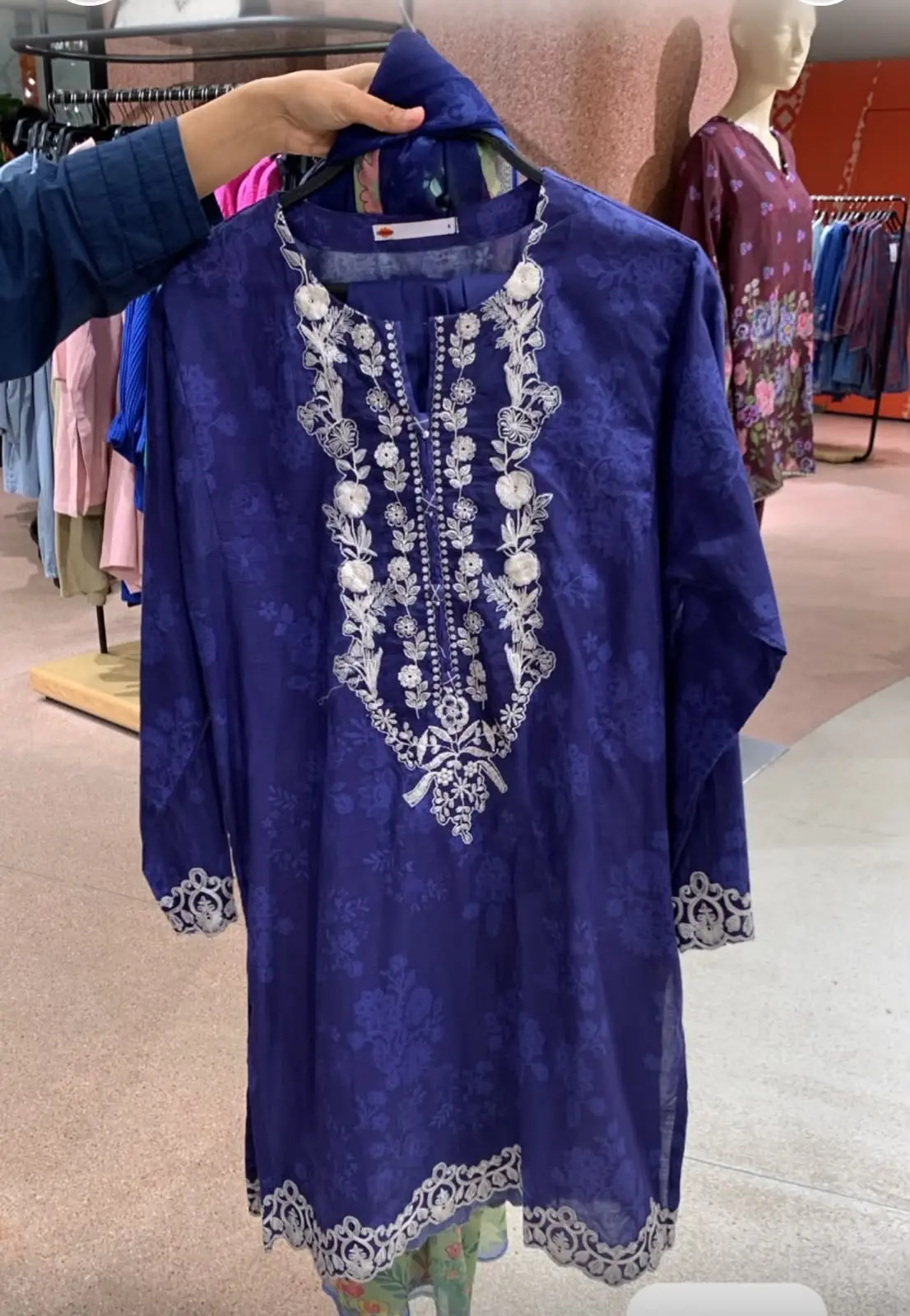 KHAADI RTW