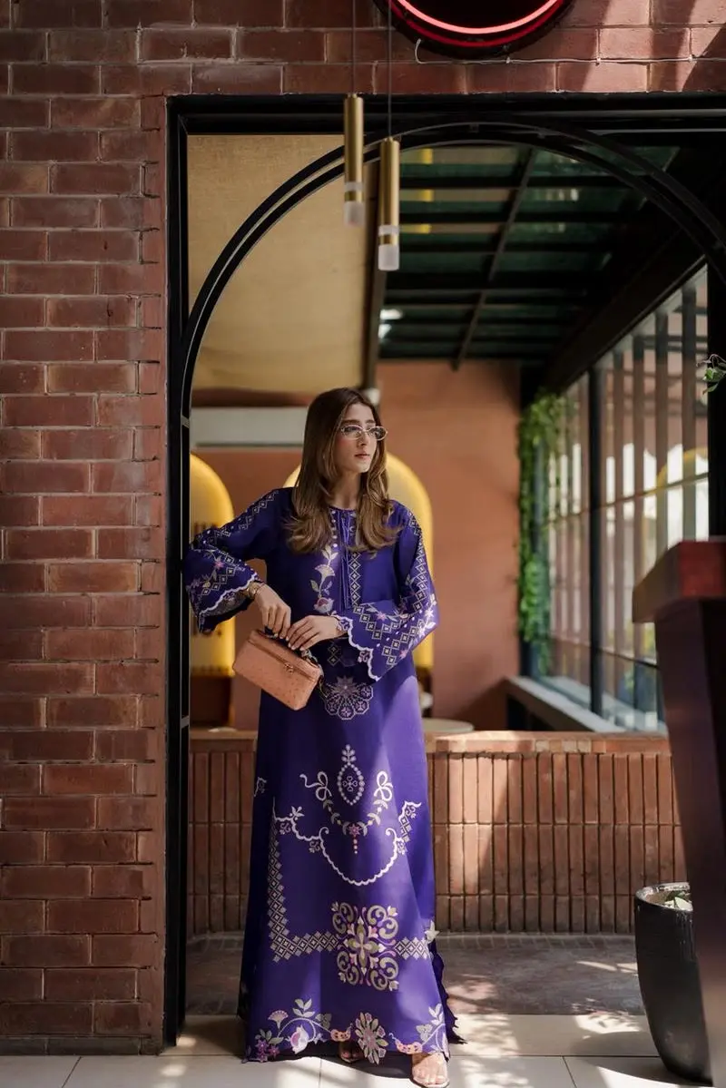 BARAE KHANOM RTW