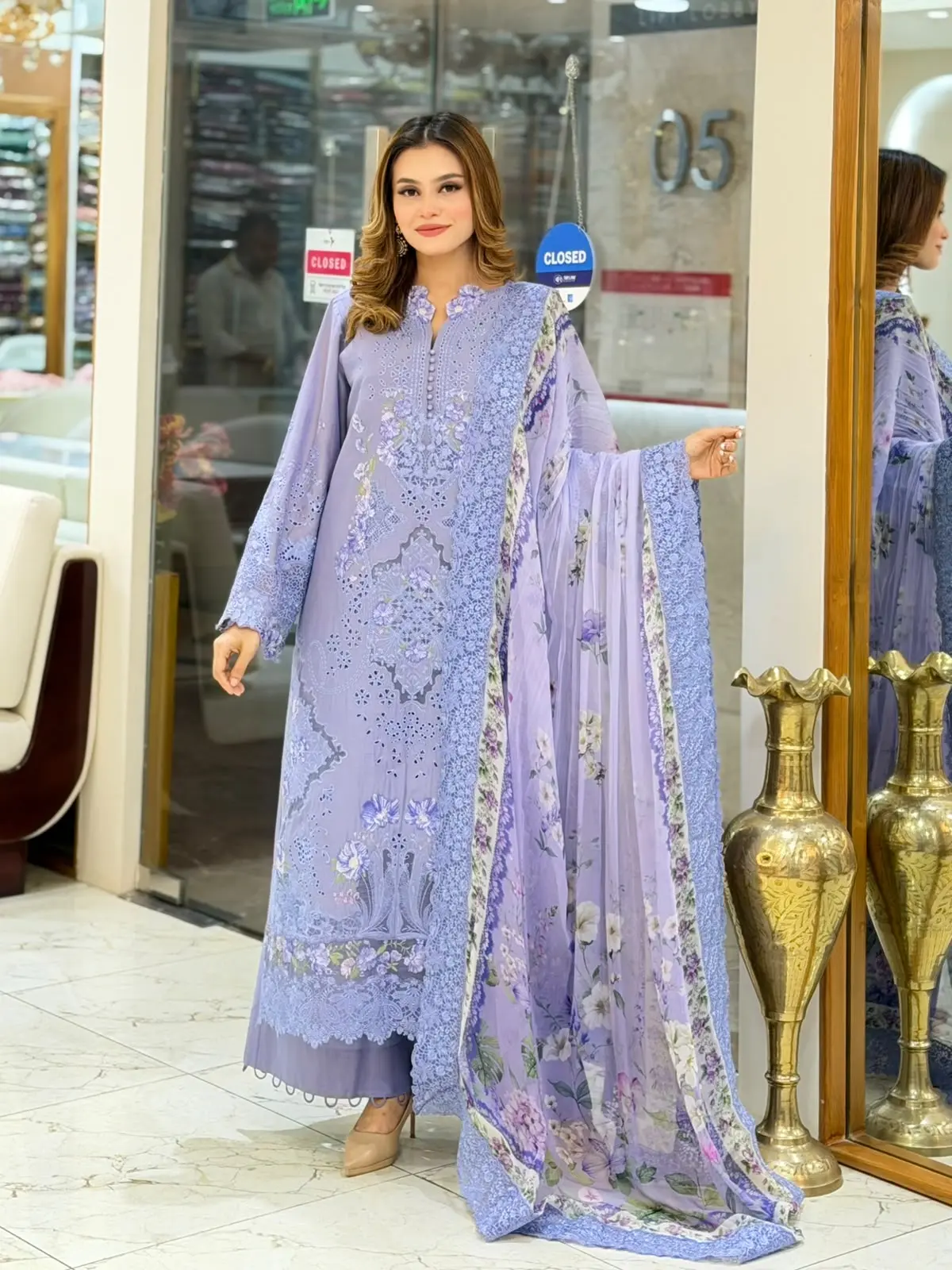 ELAF Luxury (LA-DONNA STITCHED)