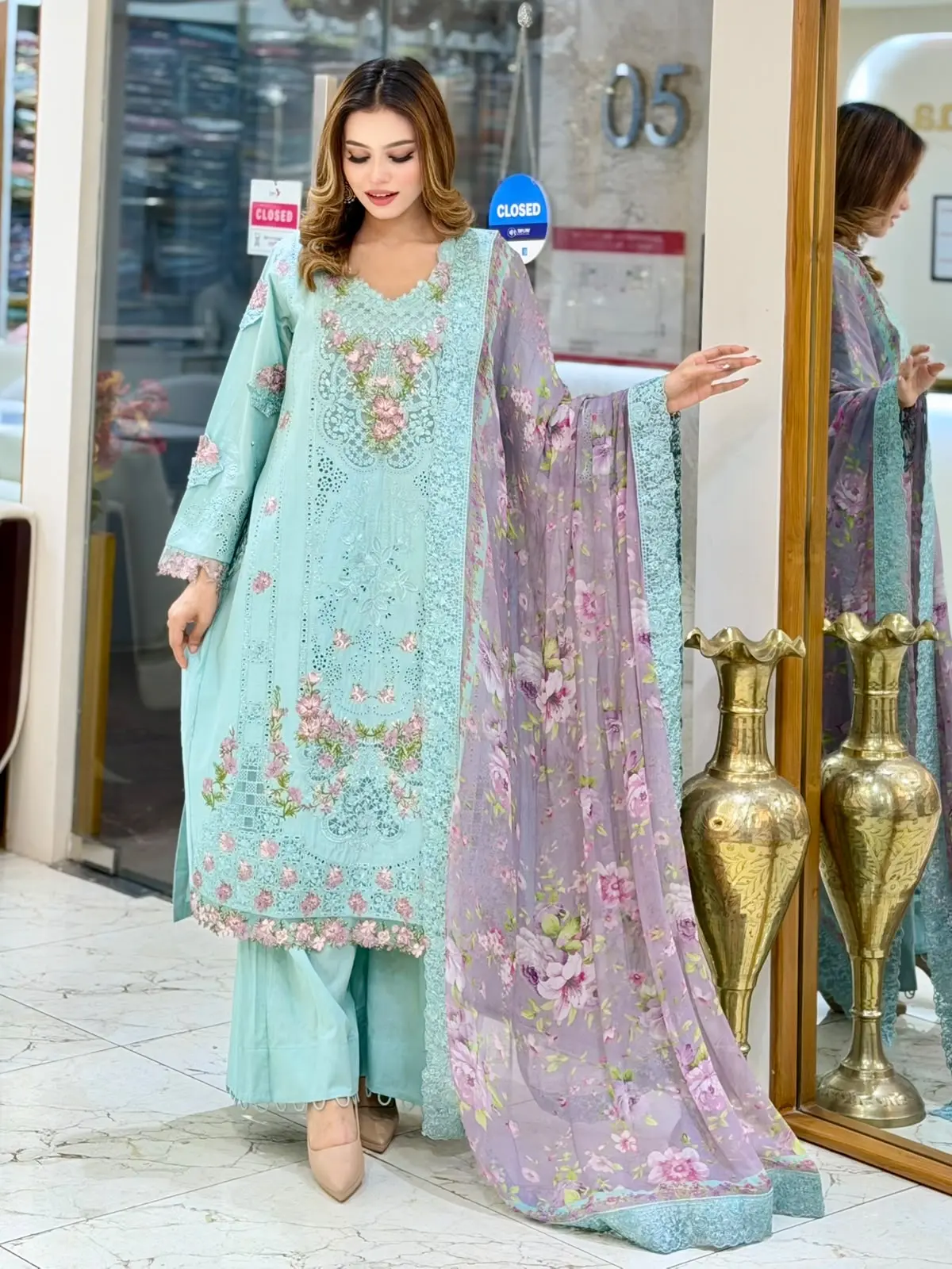 ELAF Luxury (LA-DONNA STITCHED)