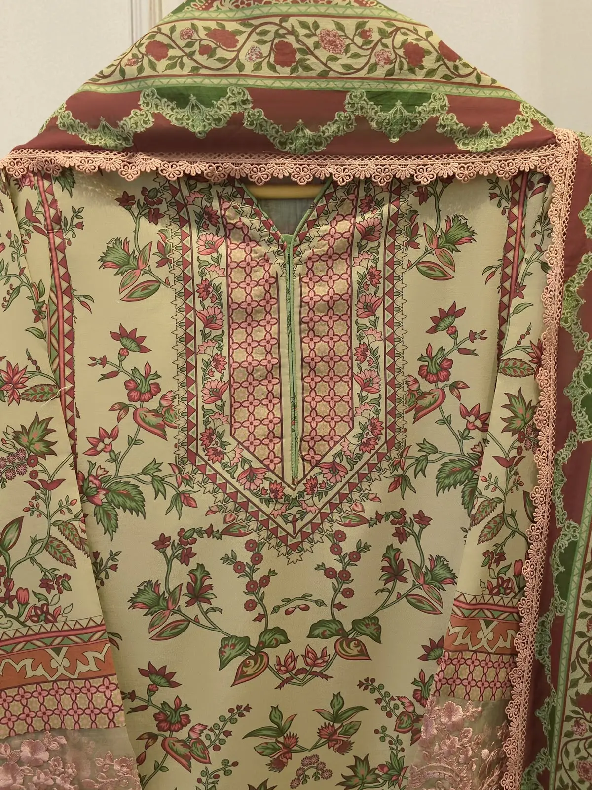 AGHA NOOR RTW