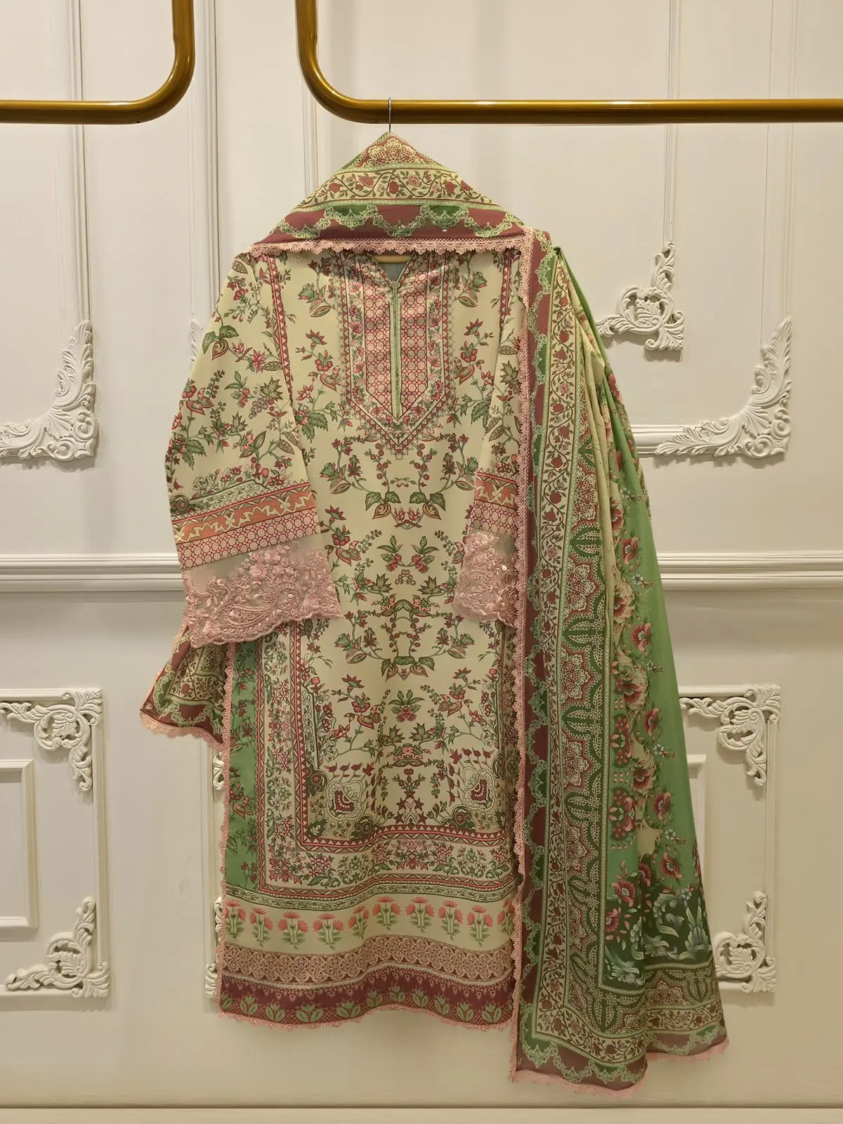 AGHA NOOR RTW