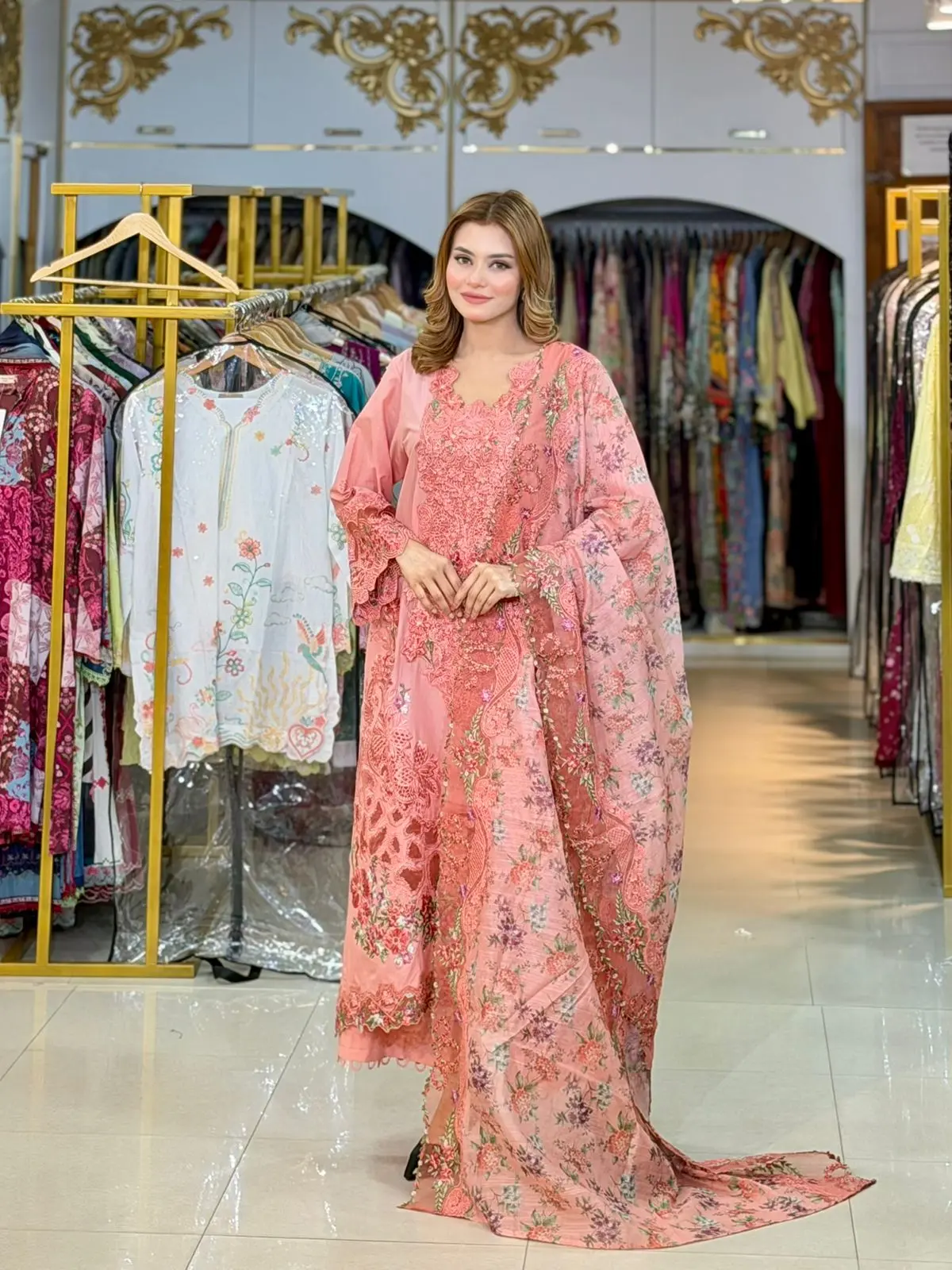 ELAF Luxury (LA-DONNA STITCHED)