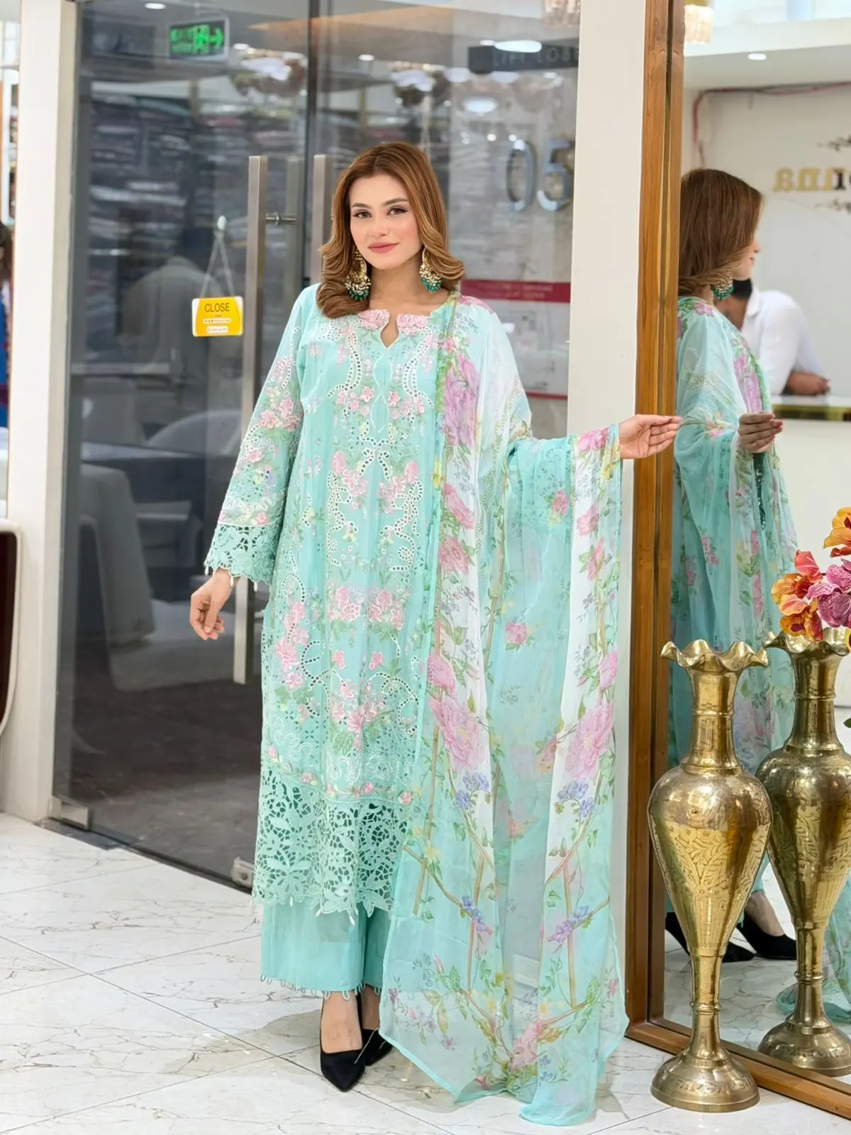 MARIA B LUXURY  (LA-DONNA STITCHED)