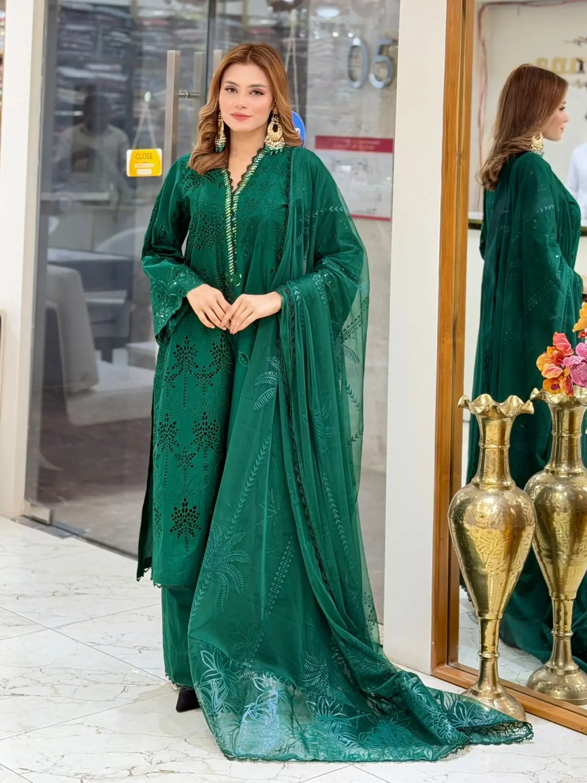MARIA B LUXURY  (LA-DONNA STITCHED)