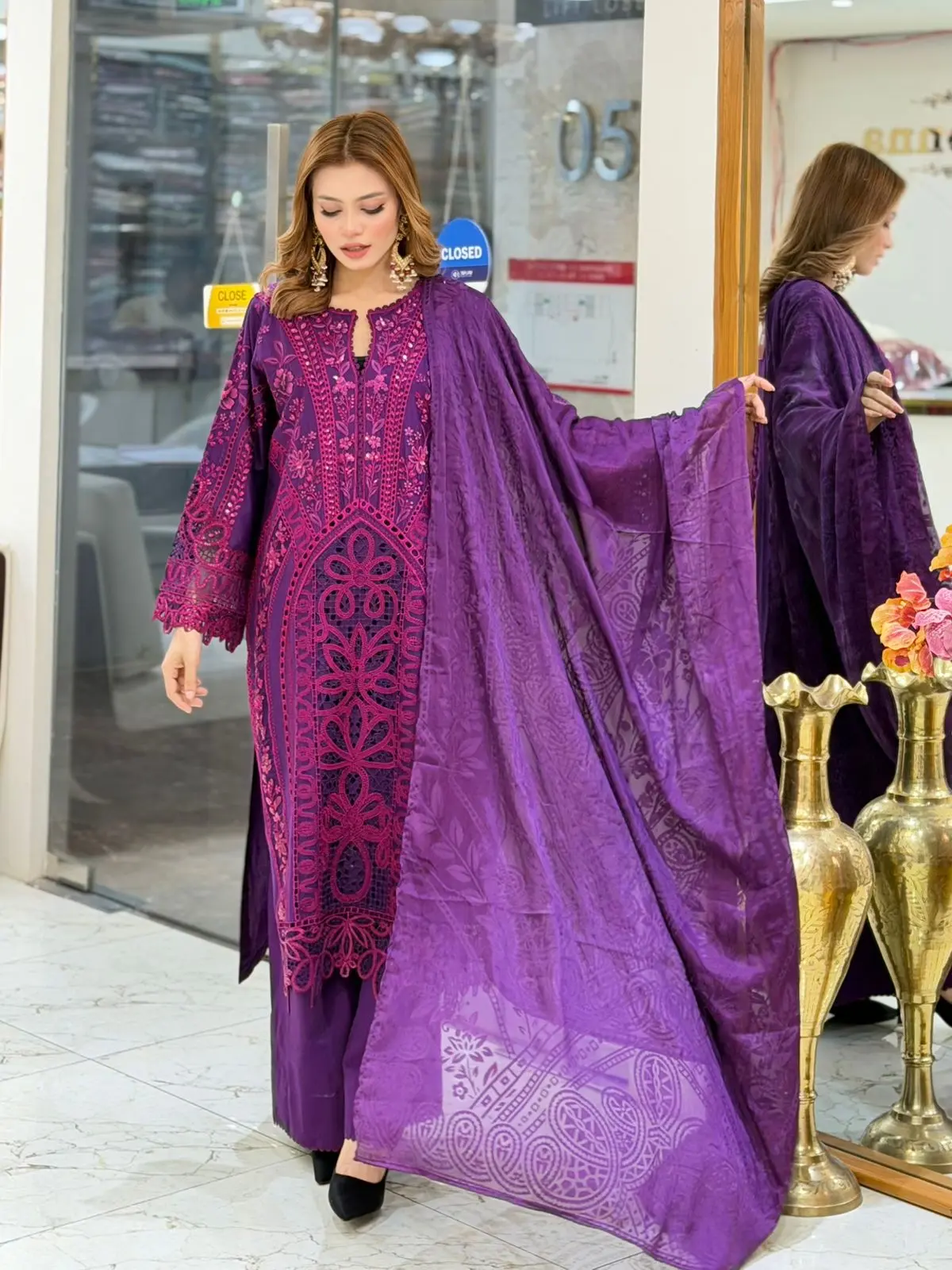 MARIA B LUXURY  (LA-DONNA STITCHED)