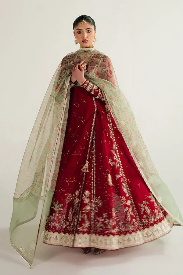 SUFFUSE SILK PRET RTW