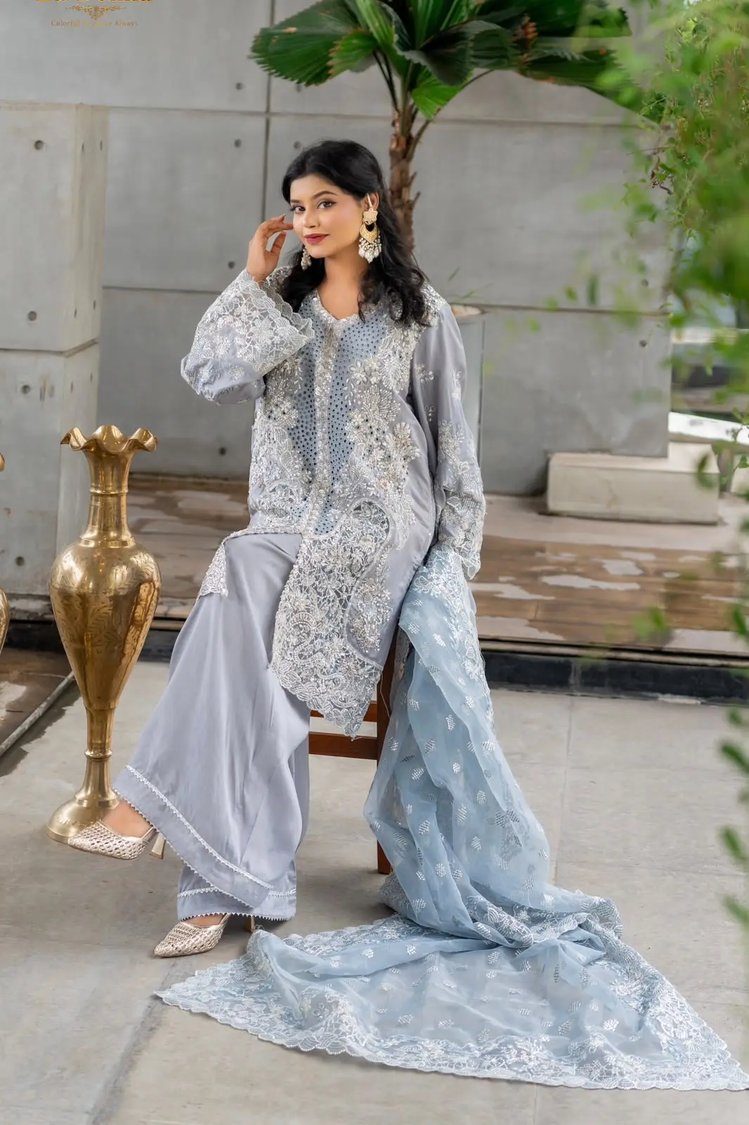 AFROZEH (LA-DONNA STITCHED)