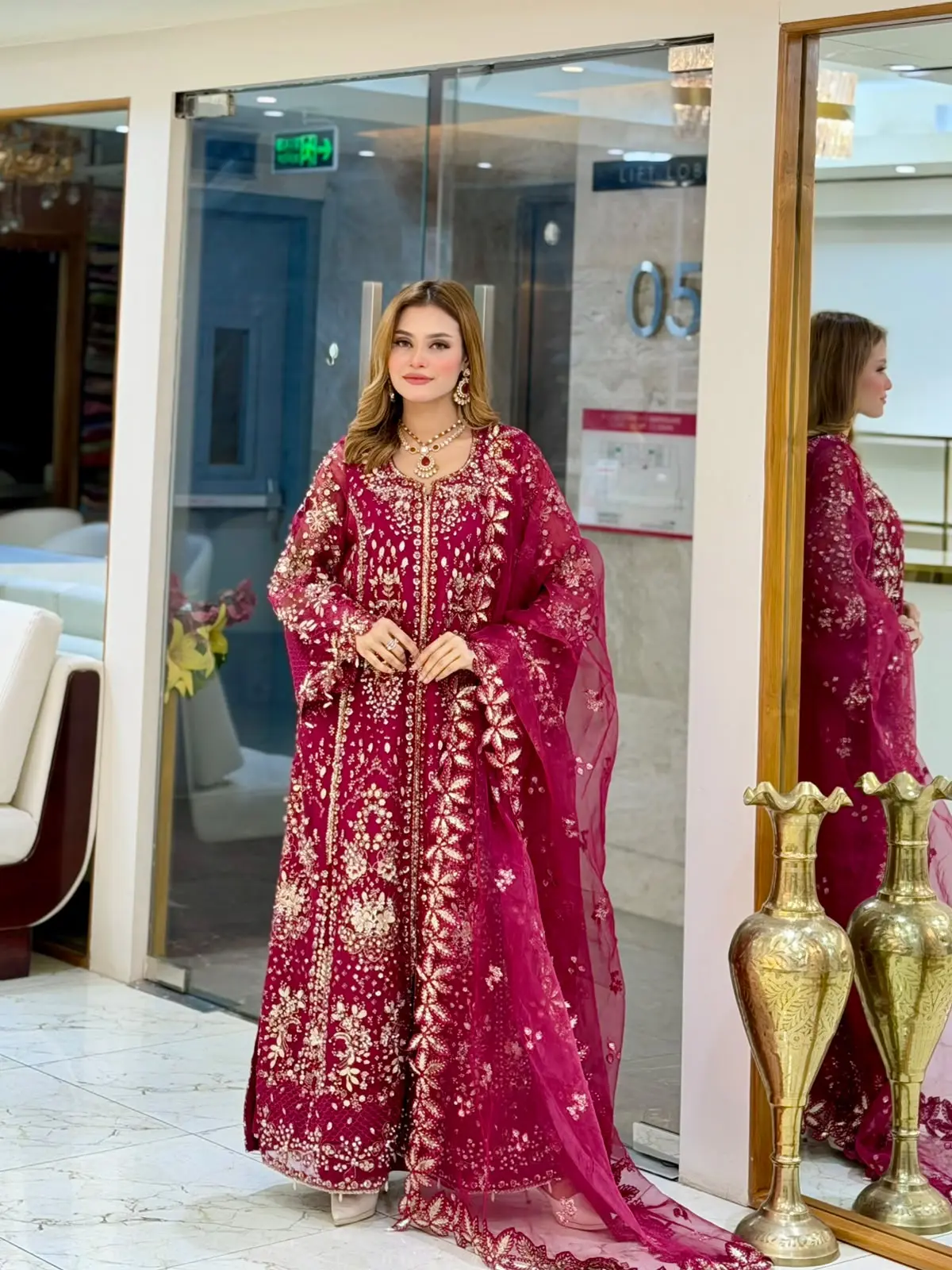 AYLIN SORELLE (LA-DONNA STITCHED)