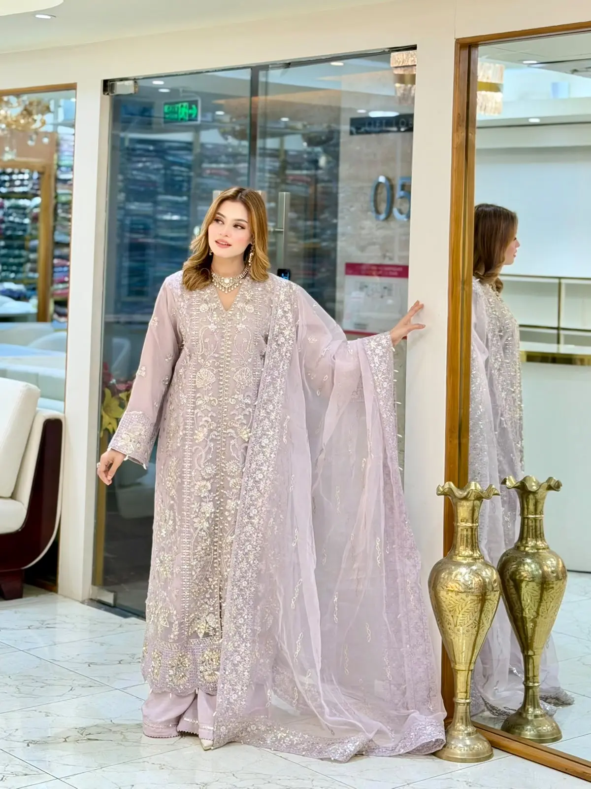 AYLIN SORELLE (LA-DONNA STITCHED)
