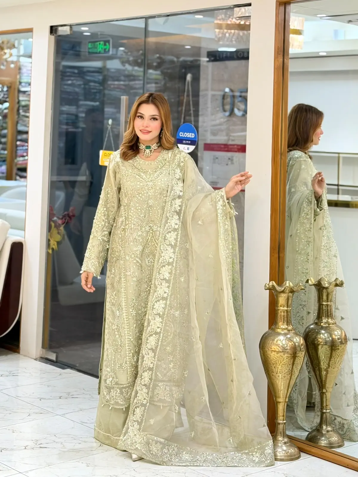 AYLIN SORELLE (LA-DONNA STITCHED)