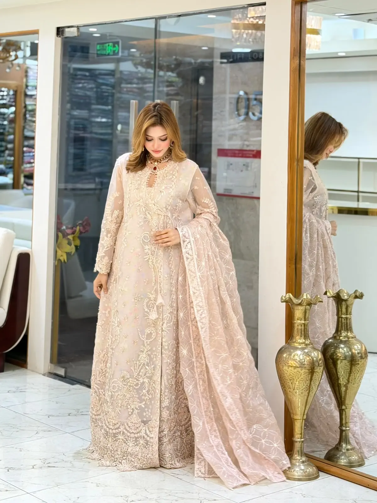 AYLIN SORELLE (LA-DONNA STITCHED)