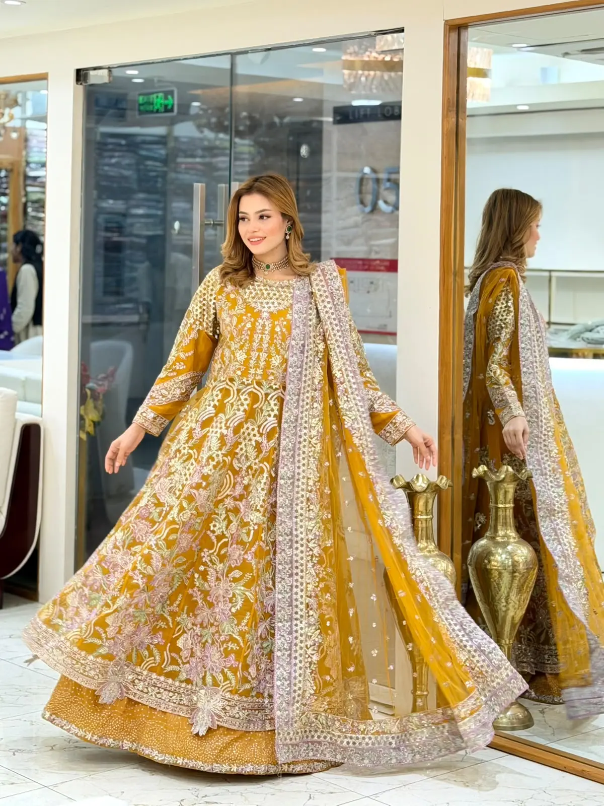 AYZEL (LA-DONNA STITCHED)