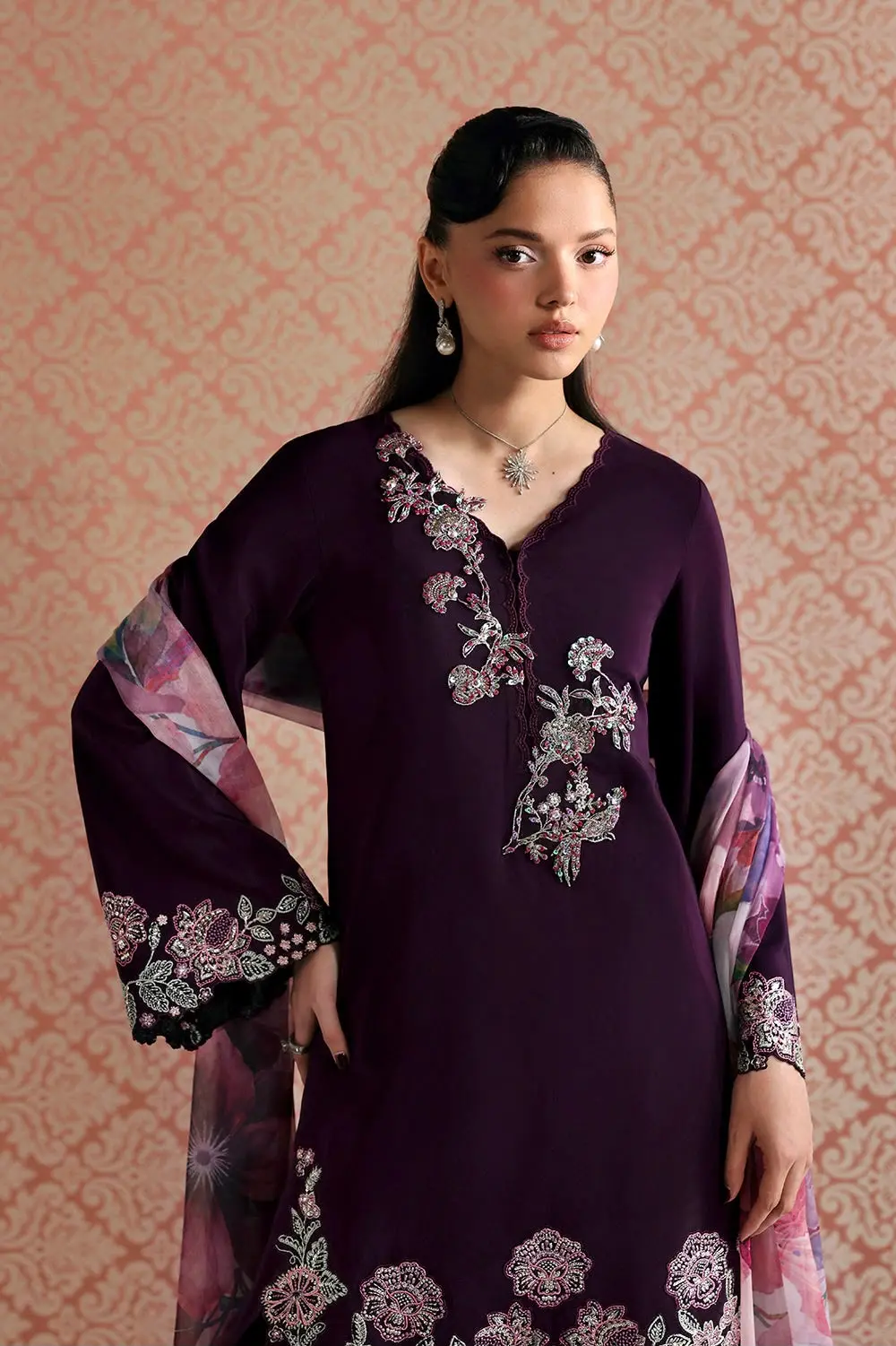 VANYA RTW