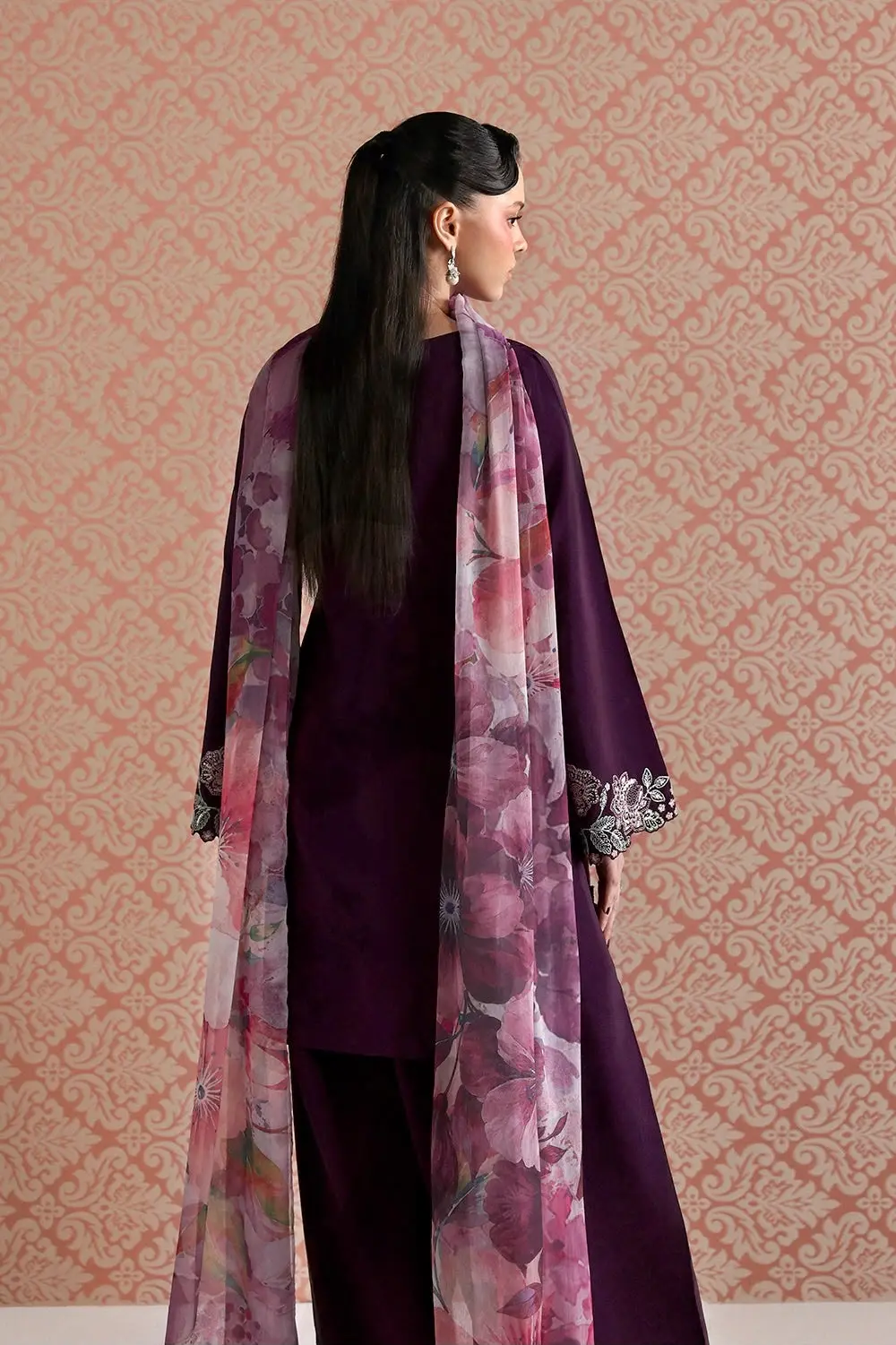 VANYA RTW