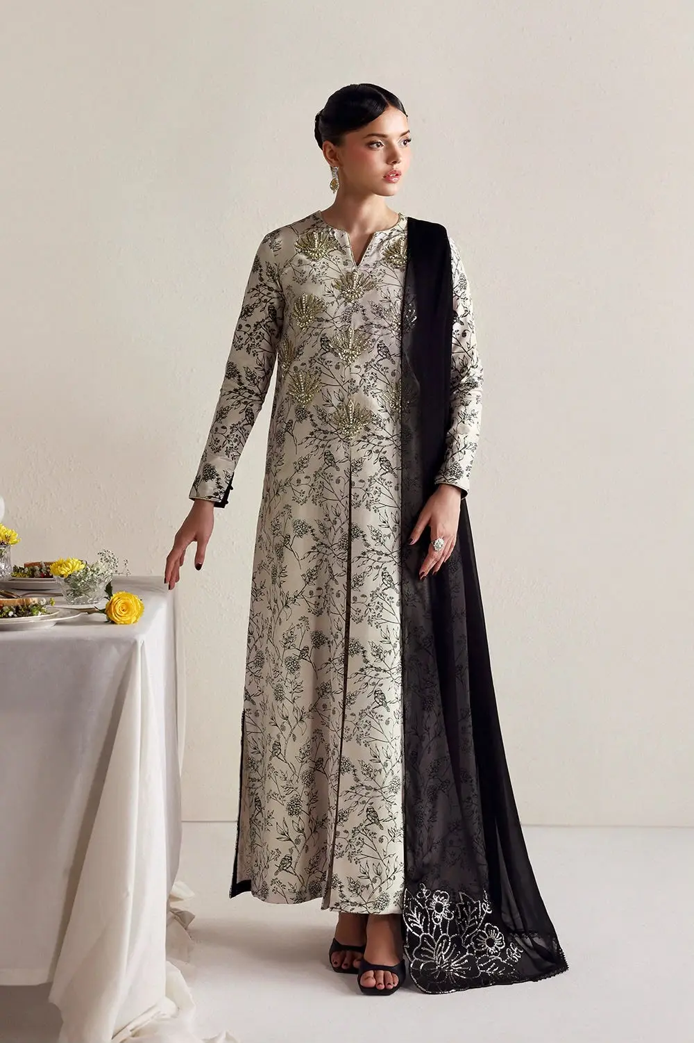 VANYA RTW