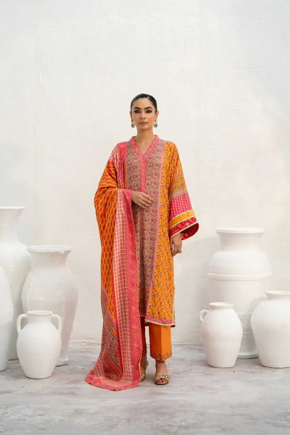 AGHA NOOR BRIDAL MANDANA