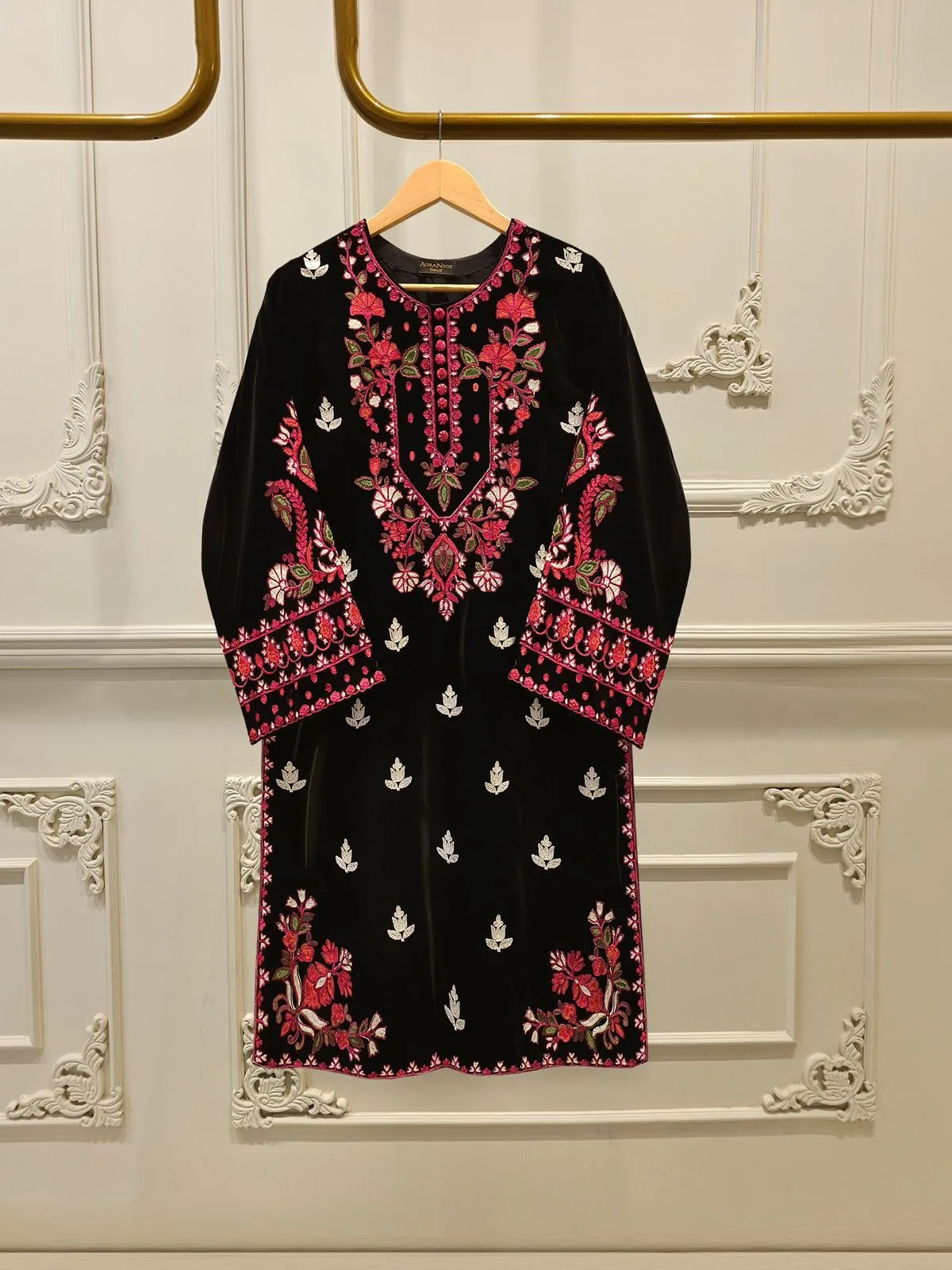 AGHA NOOR S112840