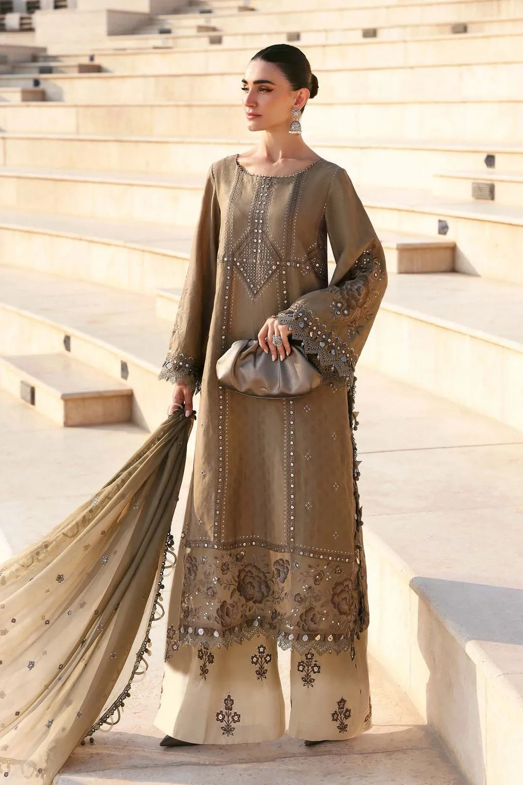 MARIA B LUXURY LAWN